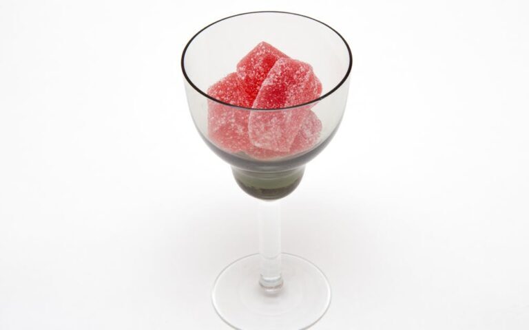 découvrez notre sélection de vins doux, parfaits pour accompagner vos desserts ou moments de dégustation gourmands.