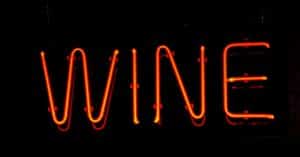 découvrez notre vin rouge exceptionnel, alliant richesse aromatique et finesse pour une expérience dégustation inoubliable.