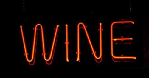 découvrez notre vin rouge exceptionnel, alliant richesse aromatique et finesse pour une expérience dégustation inoubliable.