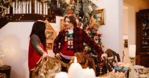 découvrez notre recette savoureuse de vin chaud, une boisson réconfortante parfaite pour les soirées d'hiver, aromatisée aux épices traditionnelles.