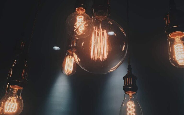 découvrez l'art et la créativité du design, alliant esthétique et fonctionnalité pour transformer vos idées en réalité.