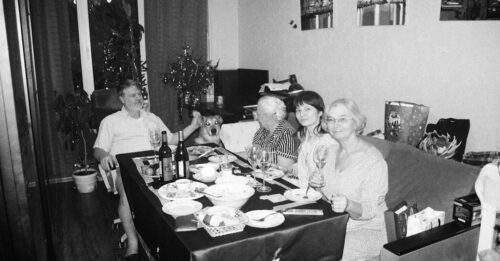 découvrez la sélection exclusive de vins de george et amal clooney, alliant élégance et passion pour l'œnologie.