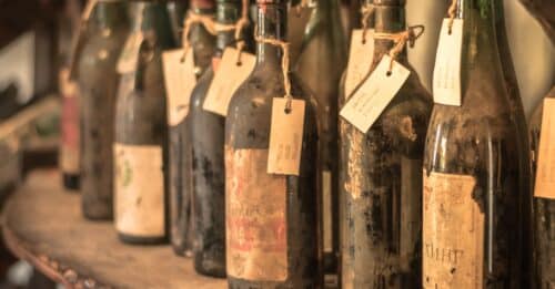 découvrez les vins naturels : des vins authentiques élaborés avec un minimum d'intervention pour révéler toute la richesse du terroir.