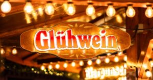 découvrez notre marketplace de vins, où vous pouvez acheter, vendre et explorer une large sélection de vins de qualité, directement entre amateurs et professionnels.