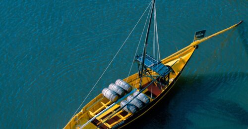 découvrez le vin jaune 2026, une cuvée rare et raffinée offrant des arômes uniques et une expérience gustative exceptionnelle.