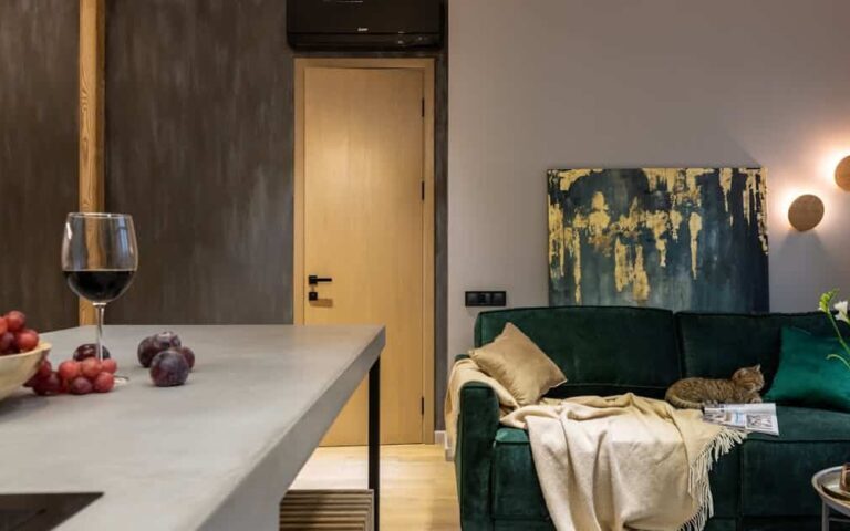 découvrez notre collection unique de peintures sur le thème du vin, alliant élégance et passion pour sublimer votre intérieur.