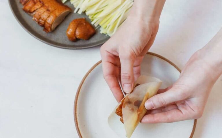 découvrez notre sélection de sauces pour canard, parfaites pour sublimer vos plats avec des saveurs délicieuses et authentiques.
