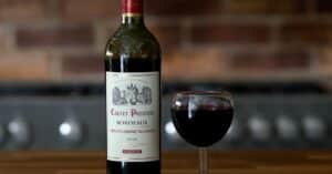 découvrez les vins rouges de bordeaux, réputés pour leur richesse, leur élégance et leurs arômes complexes, parfaits pour accompagner vos repas et moments d'exception.