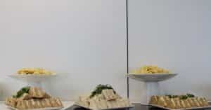 découvrez notre bar à sandwiches innovant où saveurs originales et ingrédients frais se rencontrent pour une expérience culinaire unique.