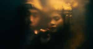 découvrez l'univers mystérieux et poétique de 'whispers', une œuvre captivante qui murmure des secrets et éveille l'imagination.