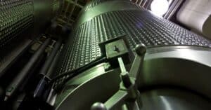 découvrez les risques d'intoxication aux gaz liés à la fermentation, ses causes, symptômes et mesures de prévention pour assurer votre sécurité.