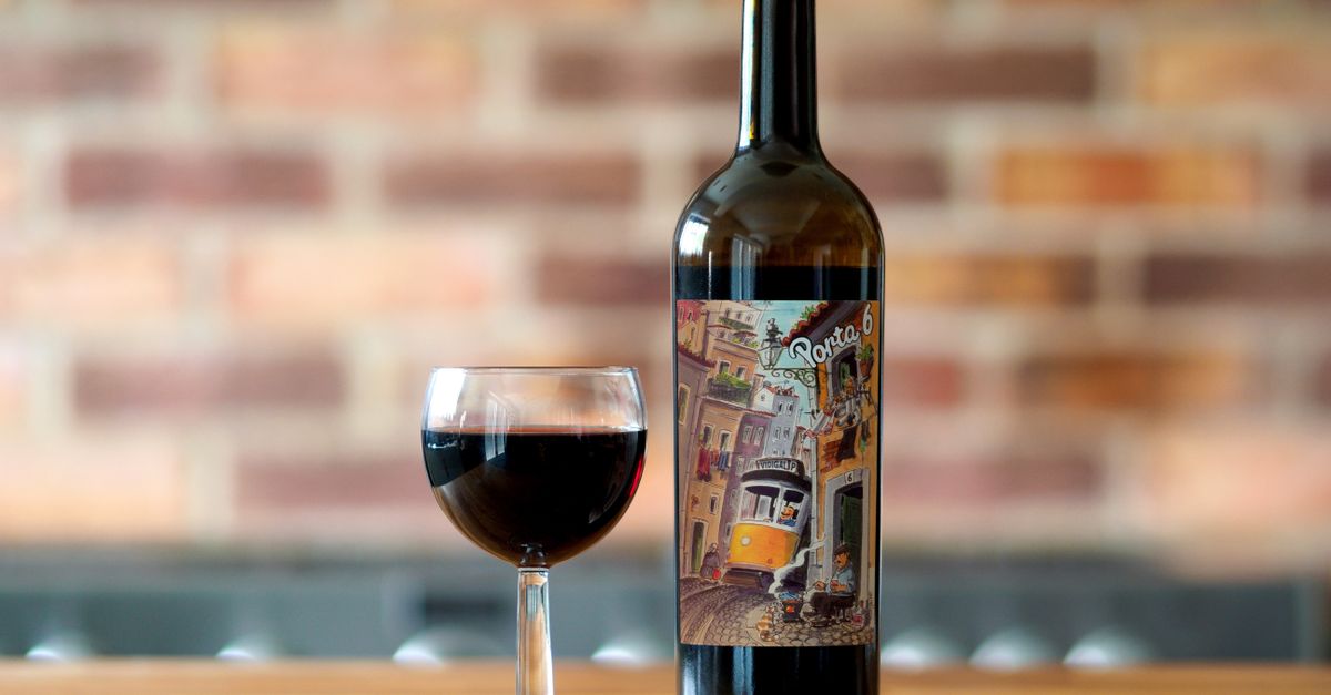 découvrez un vin rouge primé, apprécié pour sa richesse aromatique et son élégance. idéal pour accompagner vos repas ou offrir en cadeau.