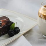 découvrez un mocktail gourmand au café et au chocolat, une boisson sans alcool idéale pour une pause raffinée ou un moment festif.