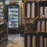 découvrez une sélection de produits locaux, issus du savoir-faire de votre région et choisis pour leur qualité et leur authenticité.