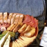 découvrez quels vins choisir pour accompagner une raclette : accords savoureux, conseils pratiques et idées pour sublimer votre repas.